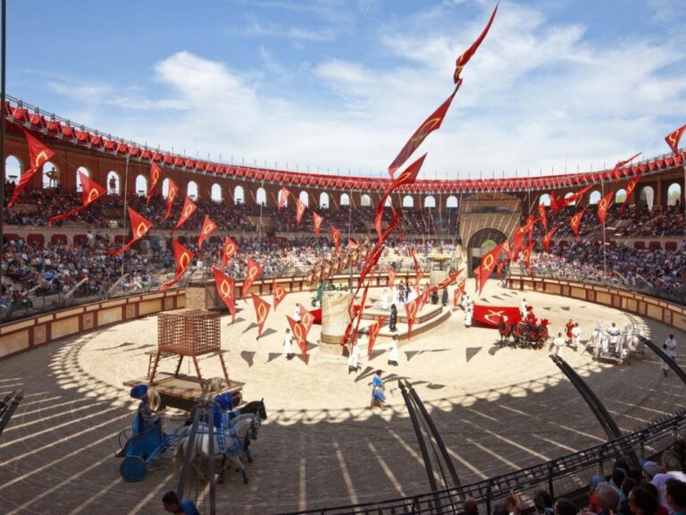 arene puy du fou